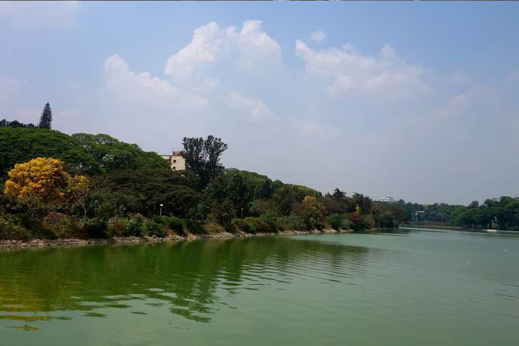 Uppal Lake, Uppal — landmark buyer guide featured image