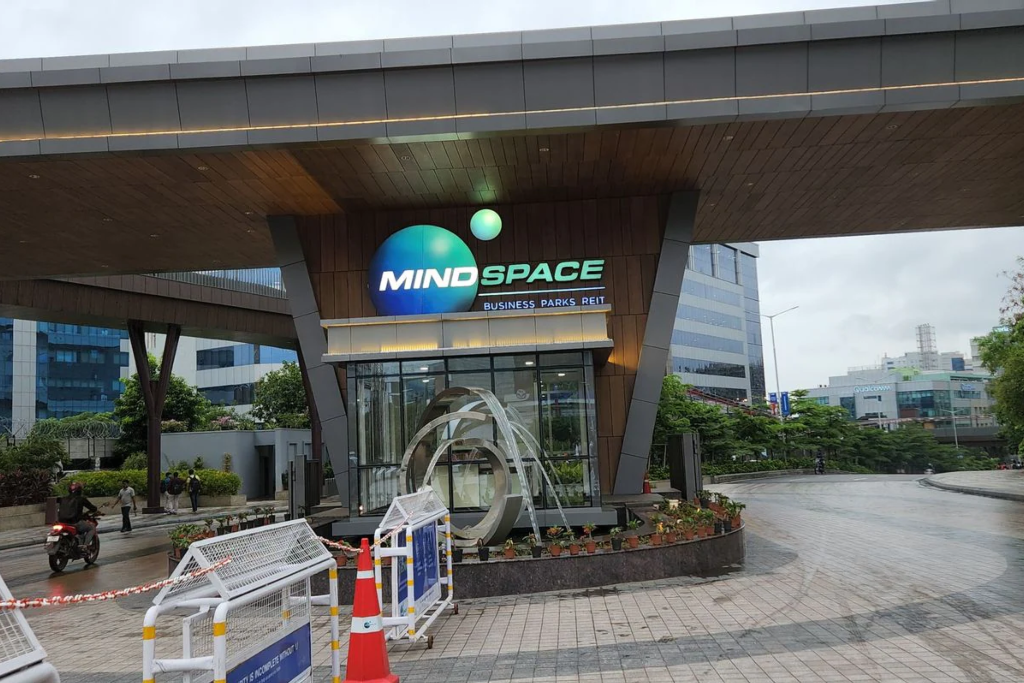 Featured image: Web designing services in Hyderabad near Mindspace Nanakramguda: what buyers ask first | Moosi Web